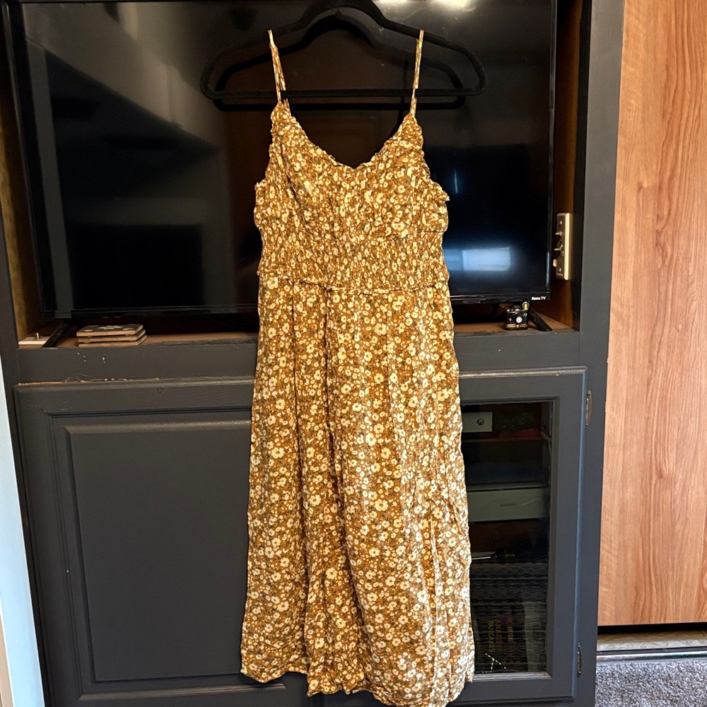 Old Navy Brown Floral Dress